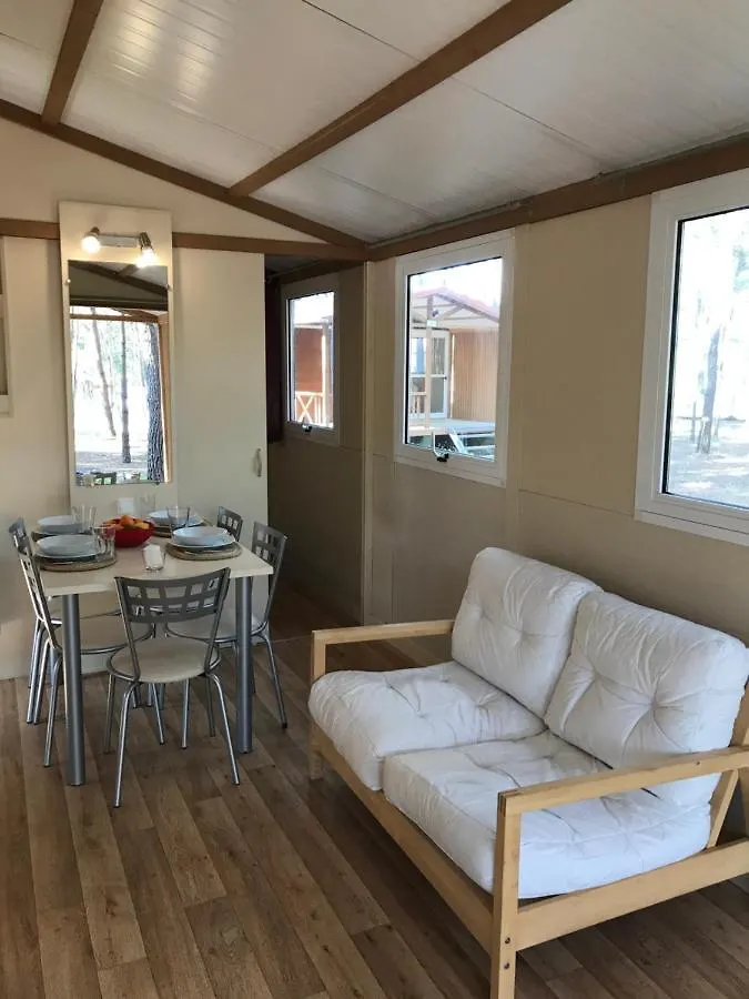 Odeceixe Bungalow-Parque De Campismo Sao Miguel Portugal