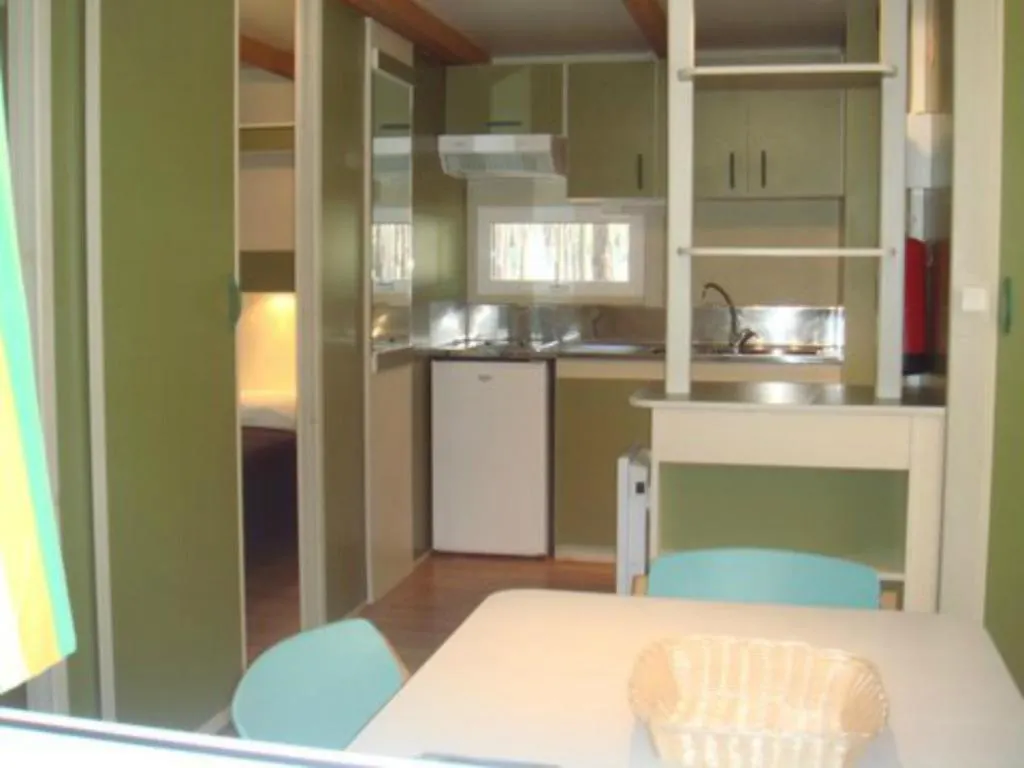 Odeceixe Bungalow-Parque De Campismo Sao Miguel Portugal